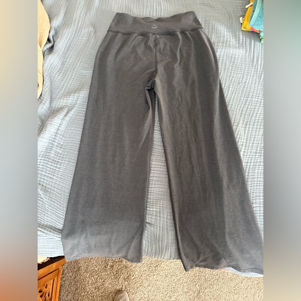 Beyond Yoga Charcoal Gray Lounge Pants - Soft Everyday Wear